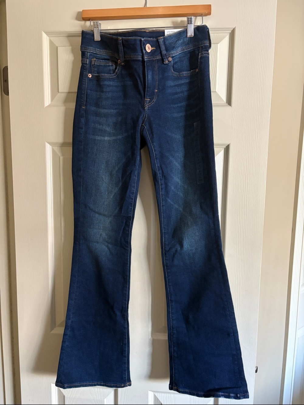 American eagle Low rise Kick Boot jeans